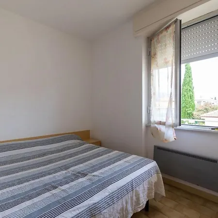 Apartment Paola Int. 6 *